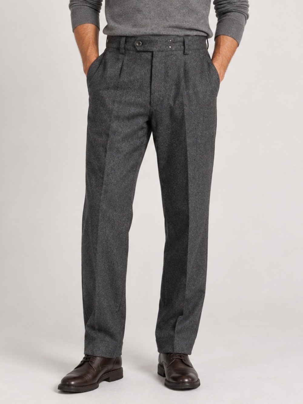 Banana Republic Men’s 32x30 Charcoal Wool Pleated Trousers